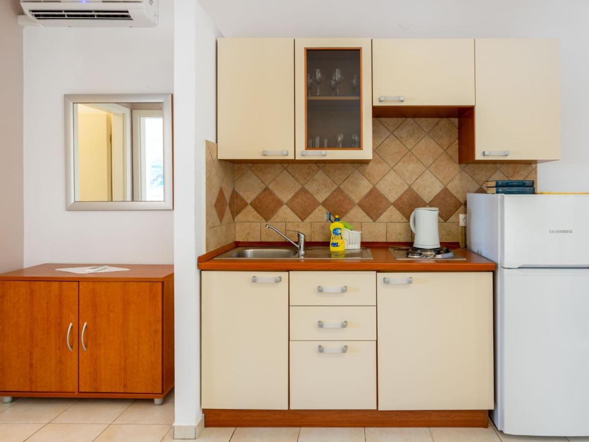 Apartment Tino - ZAD511 Sukošan Esterno foto